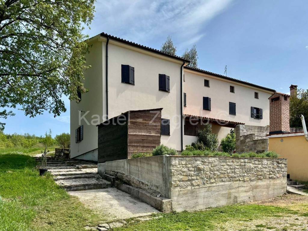 Dvojna kuća, Prodaja, Grožnjan, Grožnjan