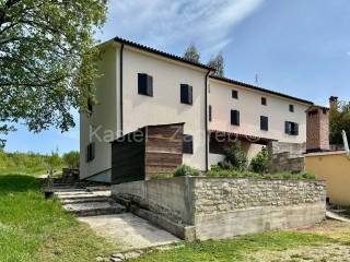 Dvojna kuća, Prodaja, Grožnjan, Grožnjan