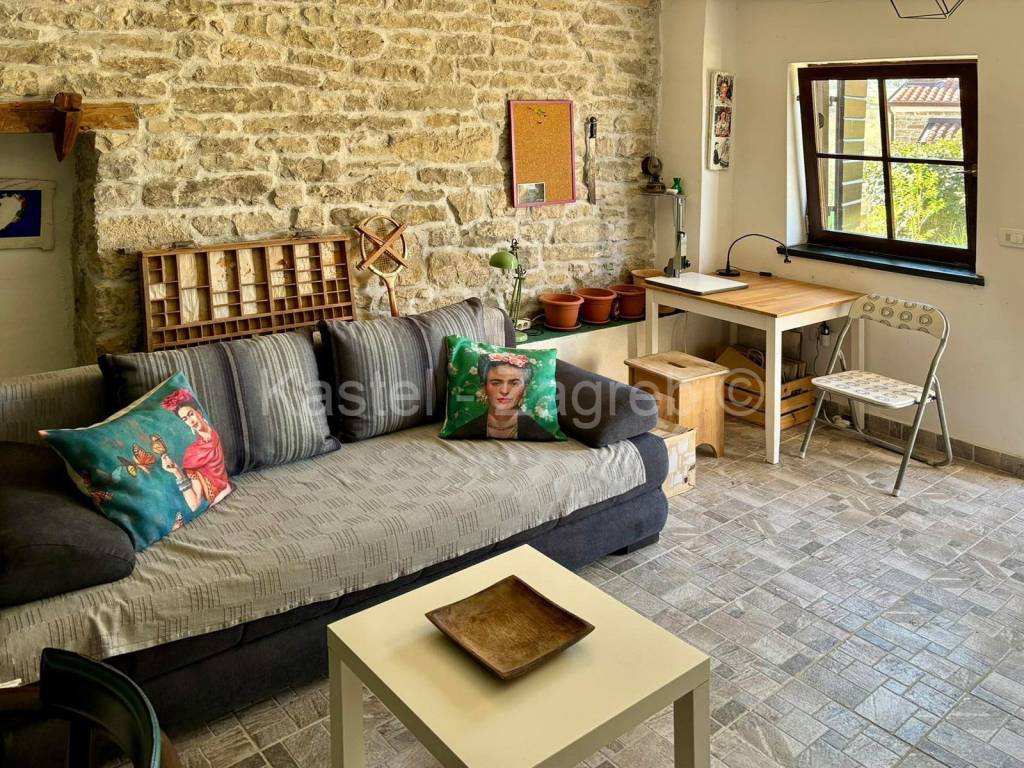 Dvojna kuća, Prodaja, Grožnjan, Grožnjan