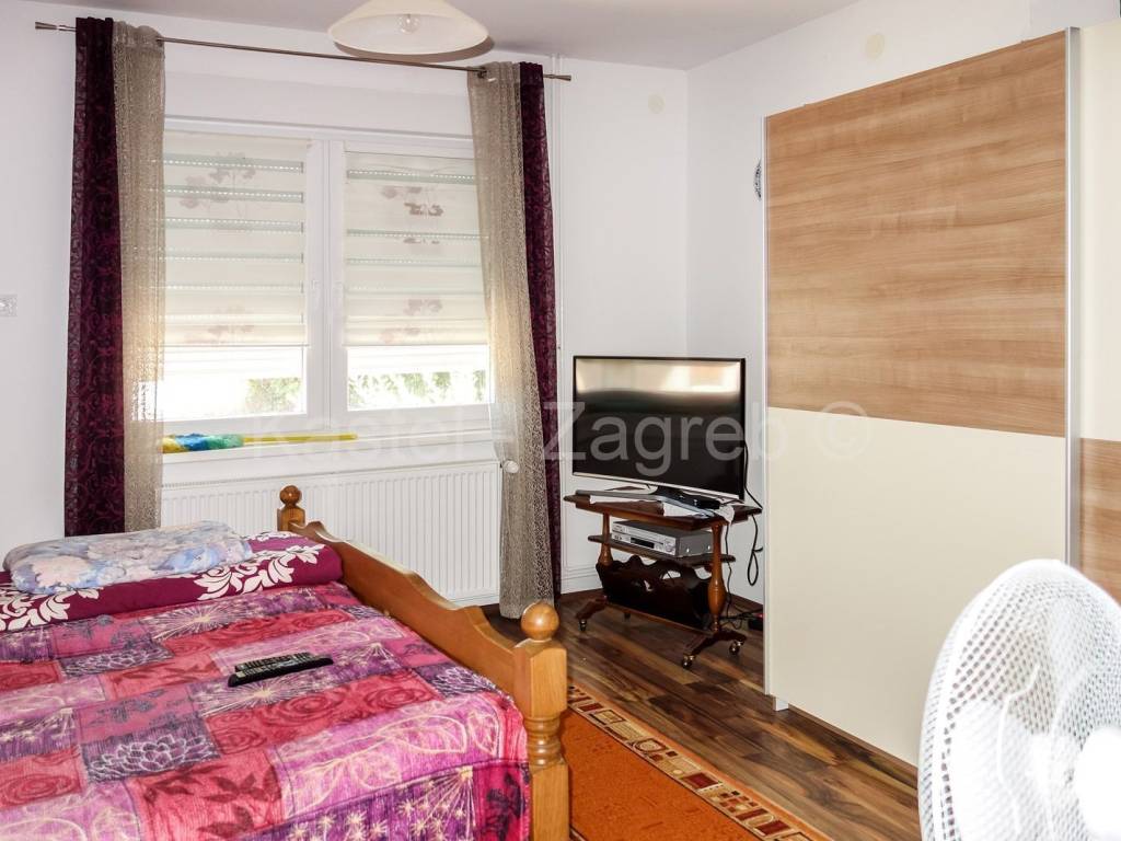 Obiteljska kuća, Prodaja, Tuhelj, Trsteno