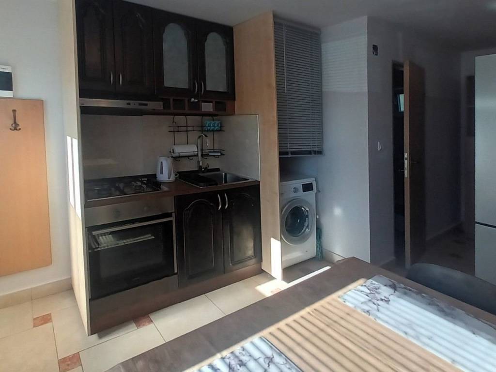 Strahoninec, Strahoninec