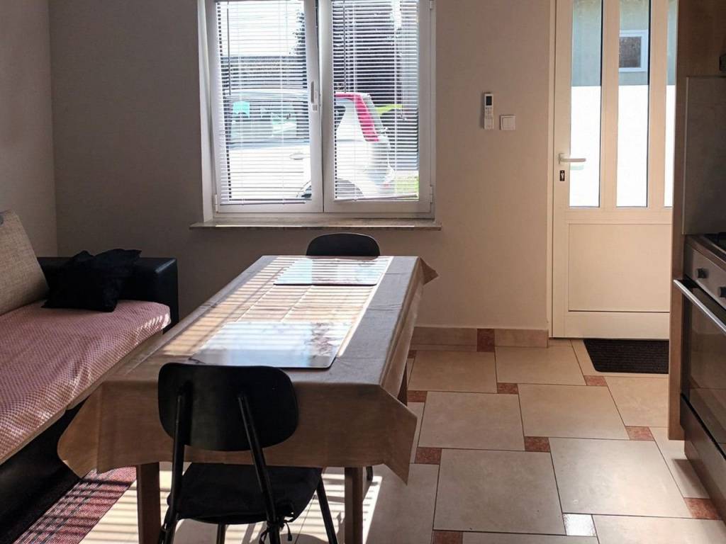 Strahoninec, Strahoninec