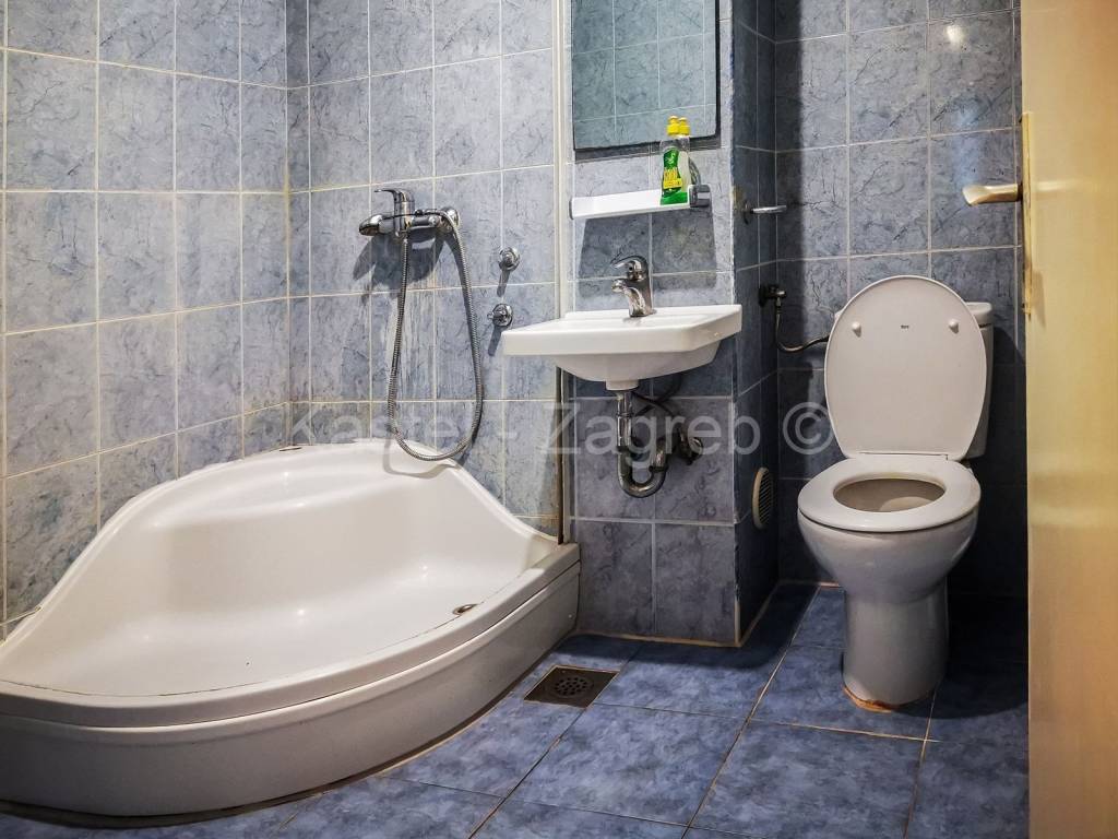 Stan u zgradi, Prodaja, Zagreb, Novi Zagreb - istok