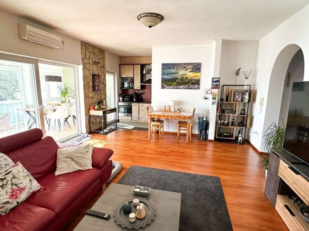 Dvojna kuća, Prodaja, Vodice, Vodice