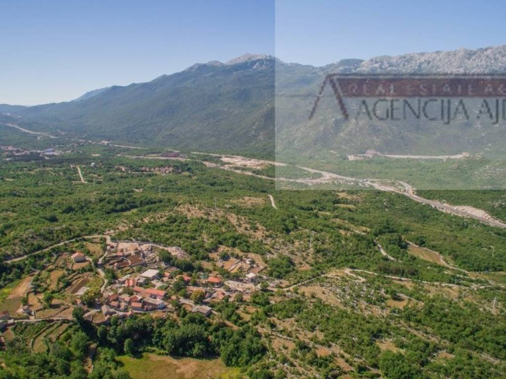 Zemljiste, Prodaja, Imotski