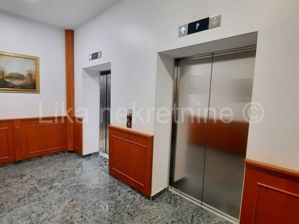 Stan u stambeno-poslovnoj zgradi , Najam, Zagreb, Donji Grad