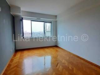 Stan u stambeno-poslovnoj zgradi , Najam, Zagreb, Donji Grad