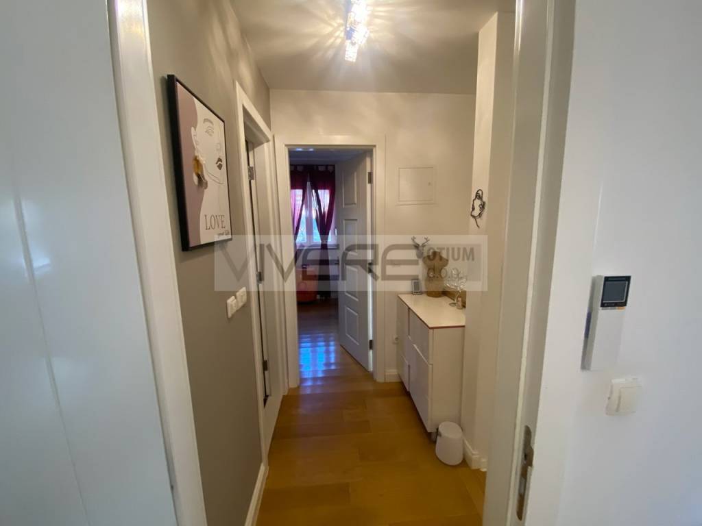 Hallway on the 1st floor