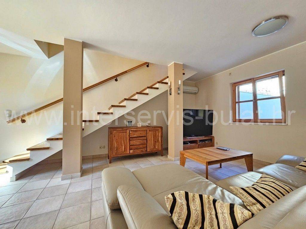 Samostojeća kuća, Prodaja, Skradin, Skradin