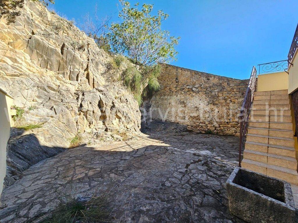 Samostojeća kuća, Prodaja, Skradin, Skradin