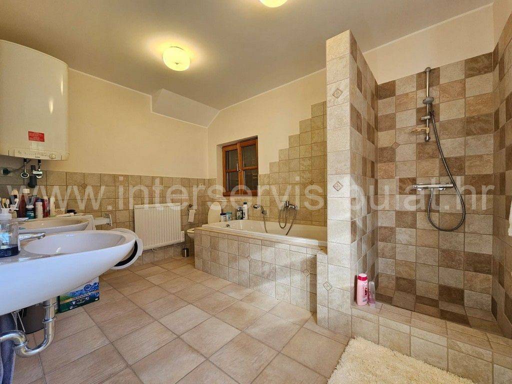 Samostojeća kuća, Prodaja, Skradin, Skradin