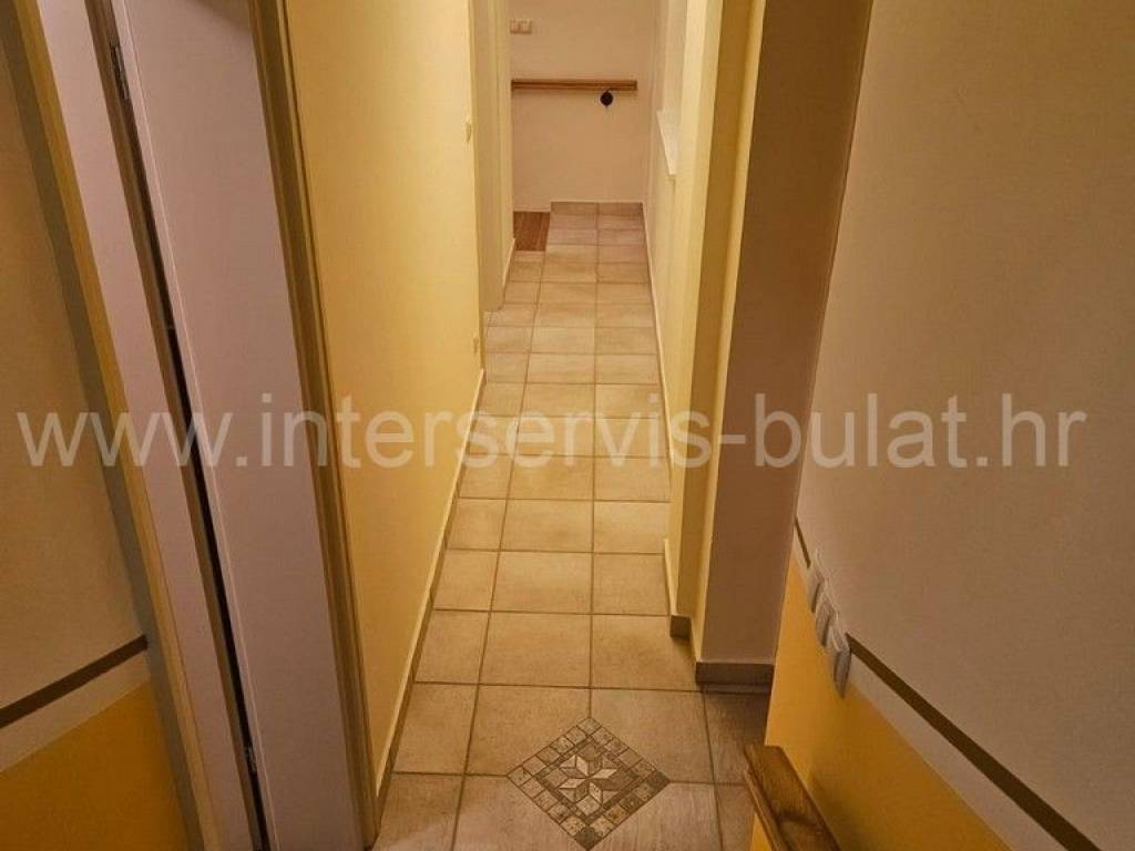 Samostojeća kuća, Najam, Skradin, Skradin