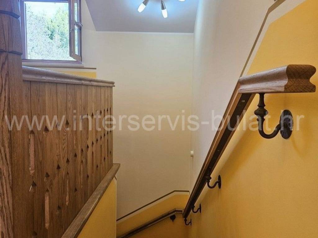 Samostojeća kuća, Prodaja, Skradin, Skradin