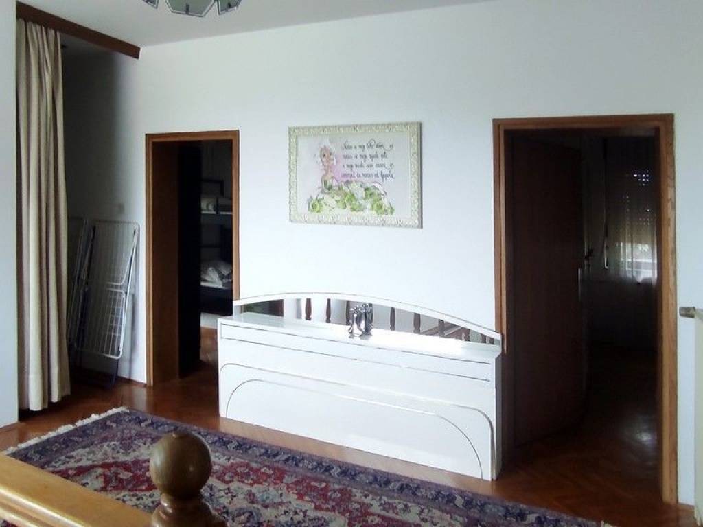 Strahoninec, Strahoninec