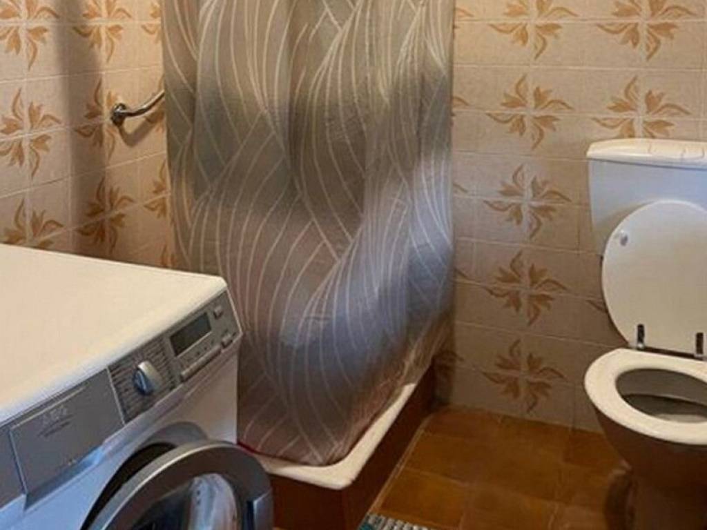 Strahoninec, Strahoninec