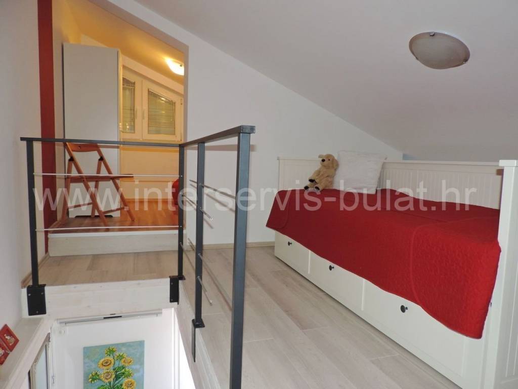 Stan u zgradi, Prodaja, Vodice, Vodice