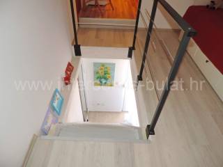 Stan u zgradi, Prodaja, Vodice, Vodice