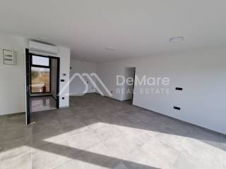 Apartman na moru, Prodaja, Privlaka, Privlaka