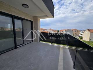 Apartman na moru, Prodaja, Privlaka, Privlaka