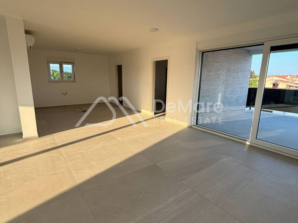 Apartman na moru, Prodaja, Privlaka, Privlaka