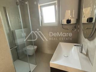 Apartman na moru, Prodaja, Privlaka, Privlaka