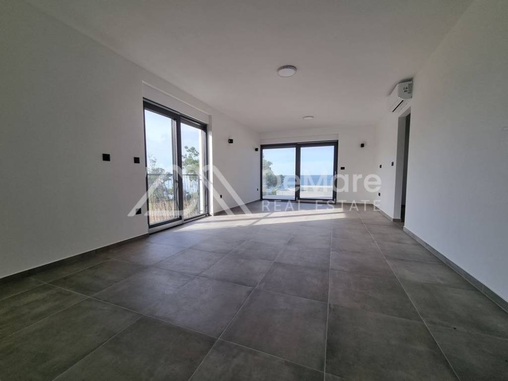 Apartman na moru, Prodaja, Privlaka, Privlaka