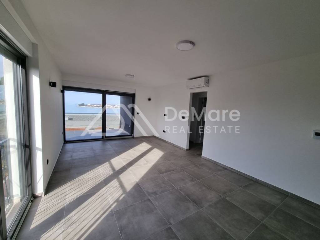 Apartman na moru, Prodaja, Privlaka, Privlaka