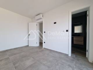 Apartman na moru, Prodaja, Privlaka, Privlaka