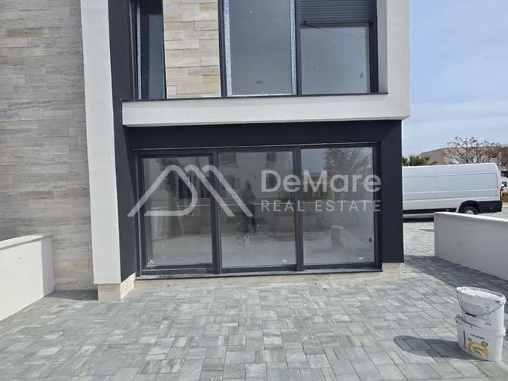 Apartman na moru, Prodaja, Privlaka, Privlaka