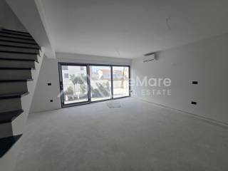 Apartman na moru, Prodaja, Privlaka, Privlaka