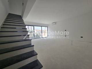 Apartman na moru, Prodaja, Privlaka, Privlaka