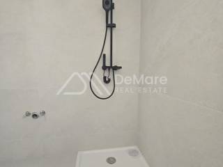 Apartman na moru, Prodaja, Privlaka, Privlaka