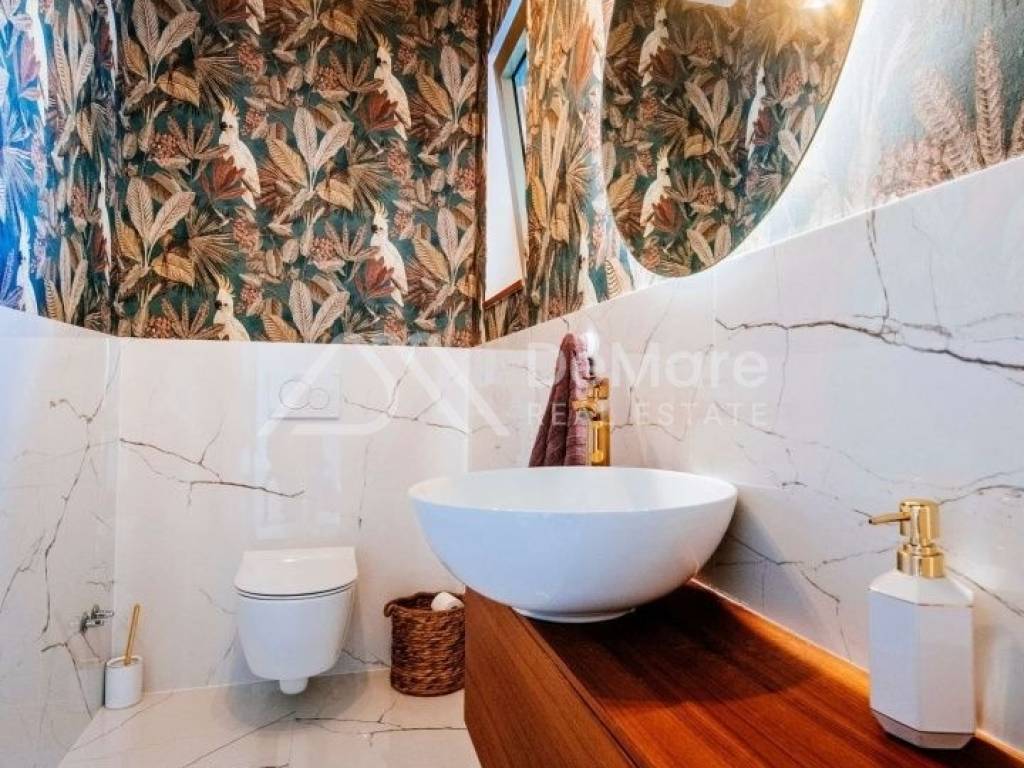 Luksuzna vila, Prodaja, Zemunik donji, Smokovic