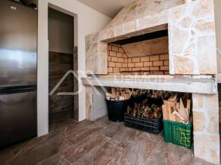 Luksuzna vila, Prodaja, Zemunik donji, Smokovic