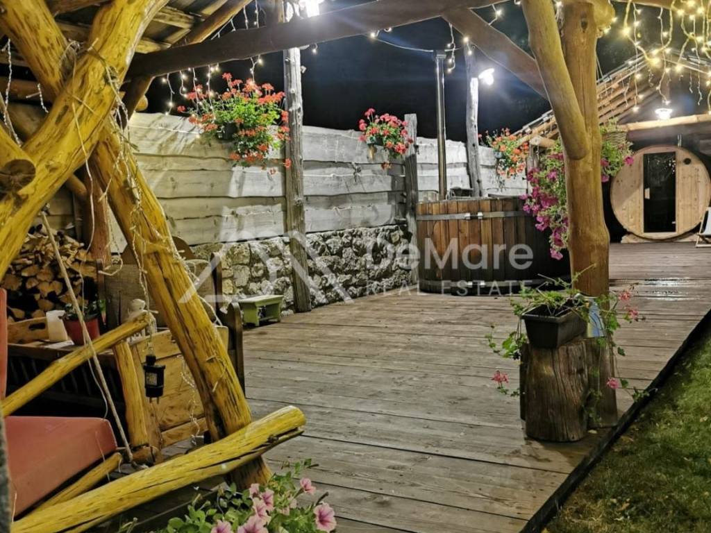 Obiteljska kuca, Prodaja, Gracac, Bruvno