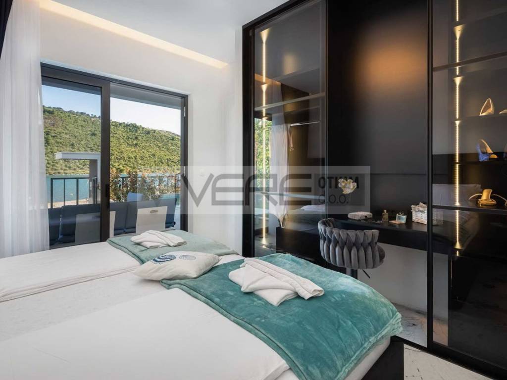 Bedroom on ground floor