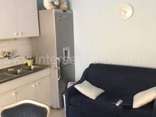 Stan u zgradi, Najam, Šibenik, Šibenik