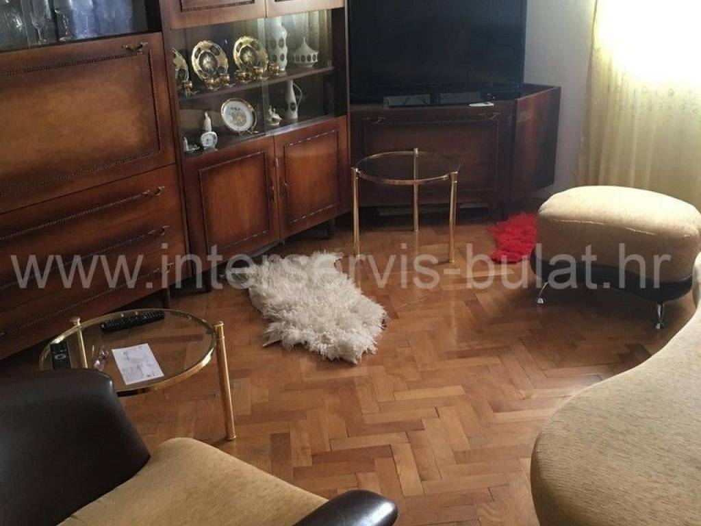 Stan u zgradi, Najam, Šibenik, Šibenik