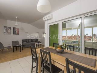 Apartman na moru, Prodaja, Privlaka, Privlaka