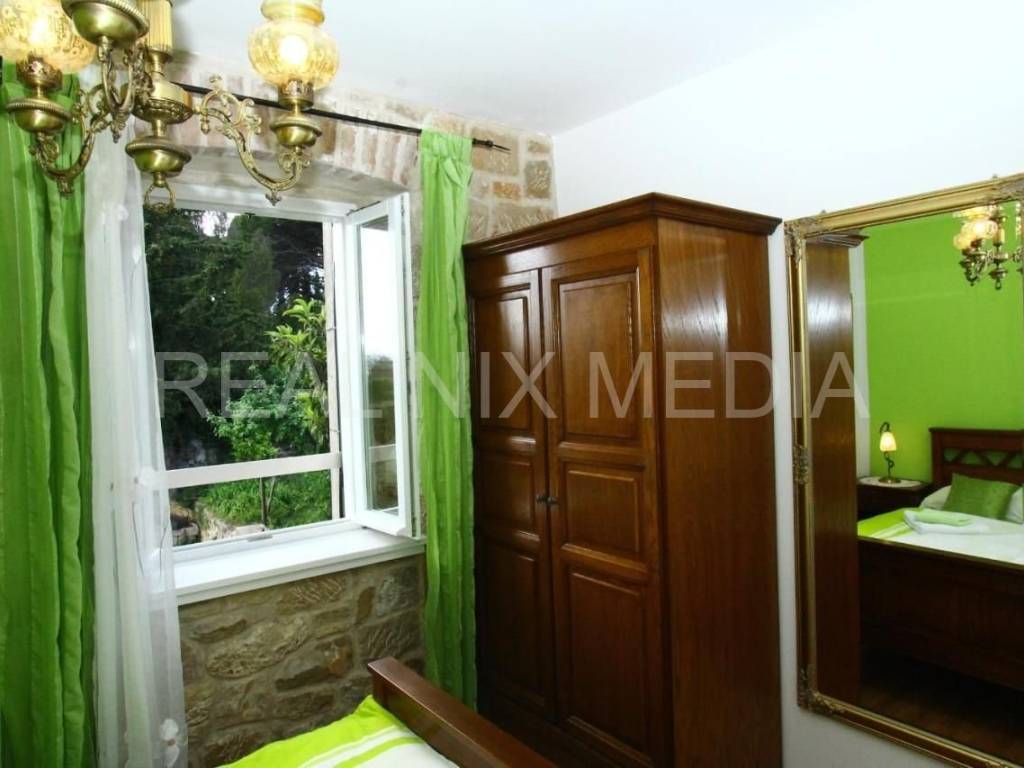 Kamena kuća, Prodaja, Sveti Filip i Jakov, Sveti Filip i Jakov