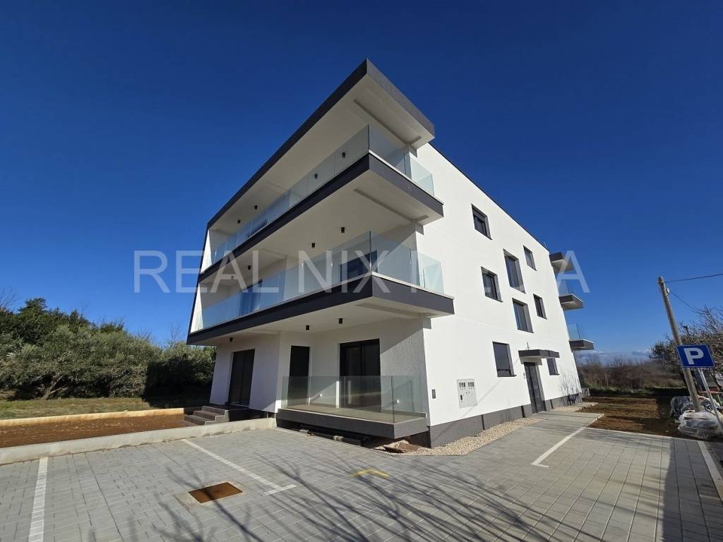 Apartman na moru, Prodaja, Privlaka, Privlaka