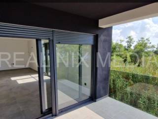 Luksuzni apartman, Prodaja, Privlaka, Privlaka