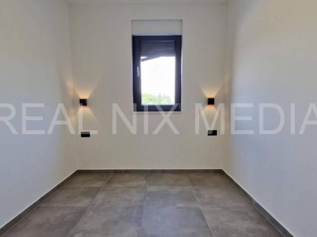 Luksuzni apartman, Prodaja, Privlaka, Privlaka