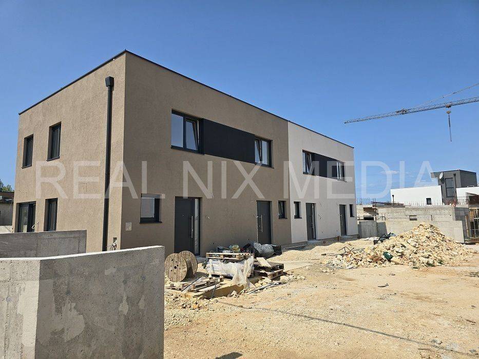 Kuća u nizu, Prodaja, Vrsi, Vrsi