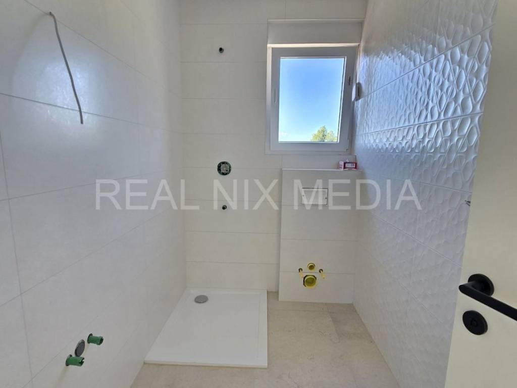 Kuća u nizu, Prodaja, Vrsi, Vrsi