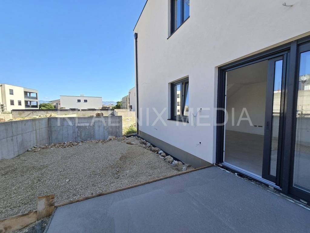 Kuća u nizu, Prodaja, Vrsi, Vrsi