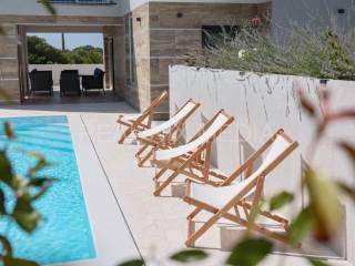 Kuća na moru, Prodaja, Nin, Grbe