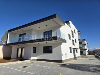 Apartman na moru, Prodaja, Privlaka, Privlaka