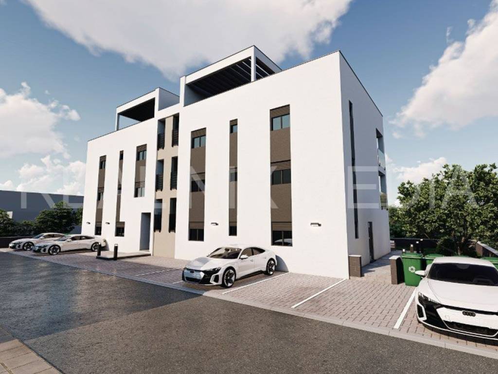 Apartman na moru, Prodaja, Privlaka, Privlaka