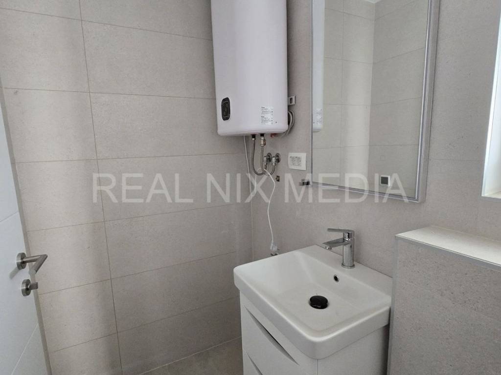 Apartman na moru, Prodaja, Privlaka, Privlaka